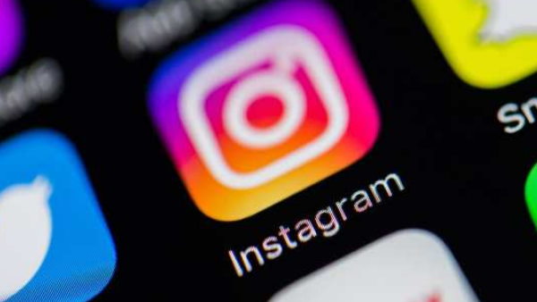 Instagram Instagram