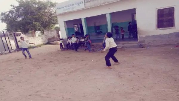 મૃતક ગણેશ સાતમા ધોરણમાં અભ્યાસ કરતો હતો