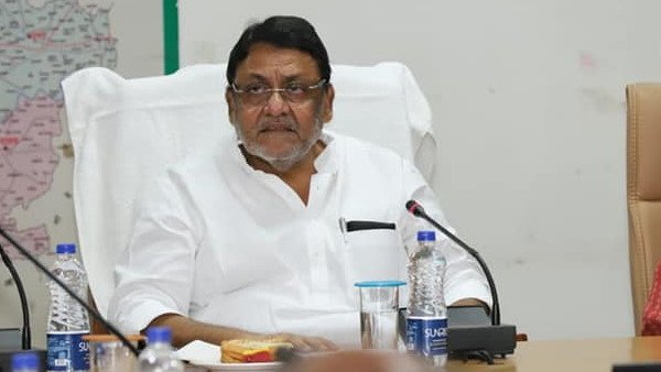 'એક દસ્તાવેજમાં મુસ્લિમ, બીજામાં હિંદુ'