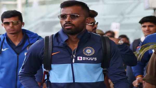 હું દેશના કાયદાનું પાલન કરતો નાગરિક છું