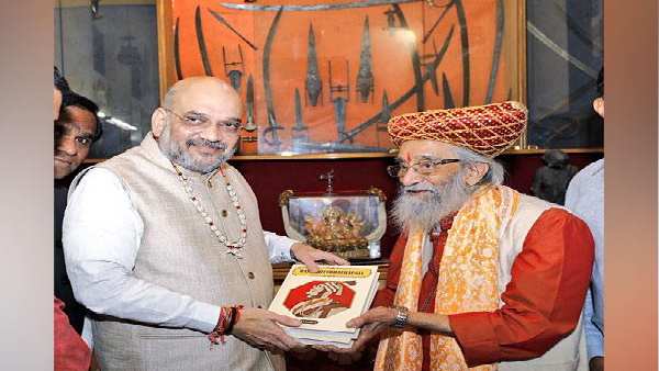 2019માં પદ્મ વિભૂષણથી નવાજવામાં આવ્યા