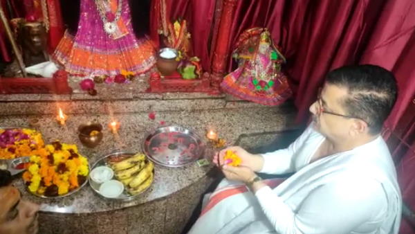 2012માં રિઝવીને સપાએ પાર્ટીમાંથી હાંકી કાઢ્યા હતા