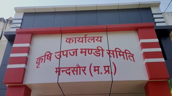 2.5 લાખના પાકના 1 લાખ રૂપિયા પણ ન મળ્યા