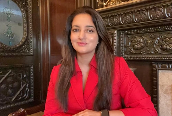 કોચિંગ વગર પ્રથમ પ્રયાસમાં UPSC પરીક્ષા પાસ કરી