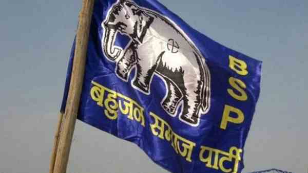 'BSP ઉમેદવાર અમારી વિરુદ્ધ ષડયંત્ર કરી રહ્યા છે...'
