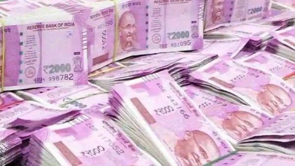 પૈસાની મિત્રતાથી દૂર રહો