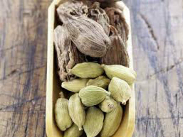 પરિણીત પુરુષો માટે જરૂરી છે ઇલાયચી