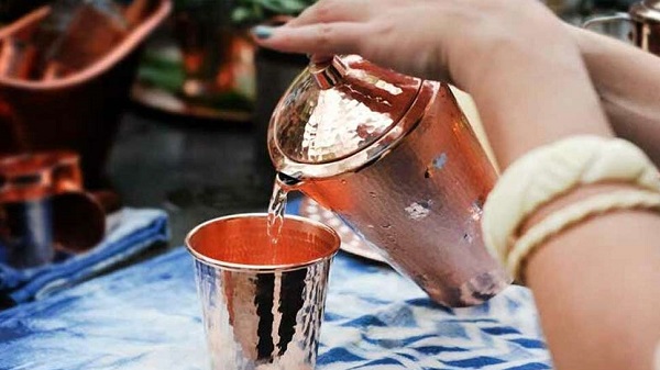 તાંબુ પાણીને શુદ્ધ કરે છે