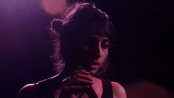 2010માં આવ્યુ અરોઝ આફતાબનુ પહેલુ આલબમ