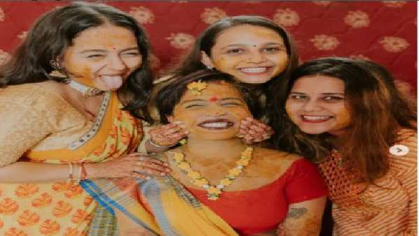 વિરોધના કારણે તેણે મંદિરમાં લગ્ન-વિધિ કરવાનુ ટાળ્યુ