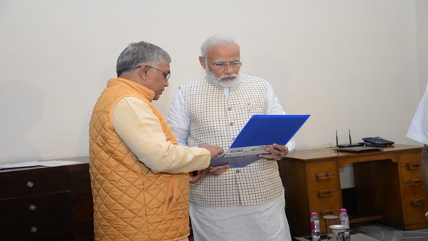 વિપક્ષી એકતા પર ઉઠાવ્યા સવાલ