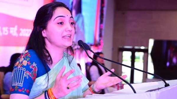 અમેરિકાના ઇશારે થઇ રહ્યું છે આ બધુ