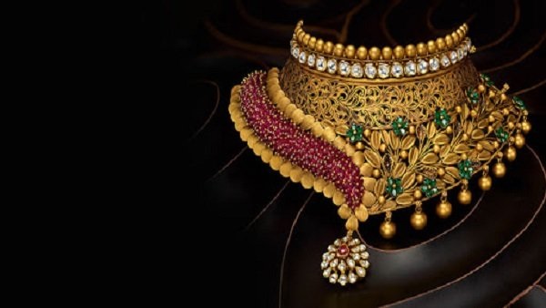સોનાનો ભાવ હજી પડી શકે છે