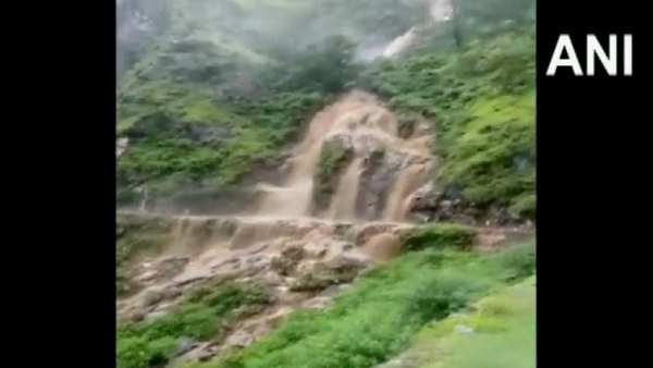 વાદળ ફાટવાની ઘટનામાં મોટું નુકસાન