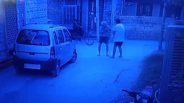 સીસીટીવીમાં કેદ થયો વીડિયો