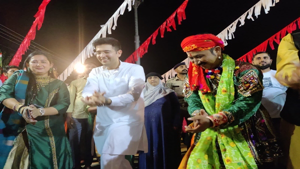 AAP દ્વારા પૂરજોશમાં ચાલી રહ્યો છે ચૂંટણી પ્રચાર
