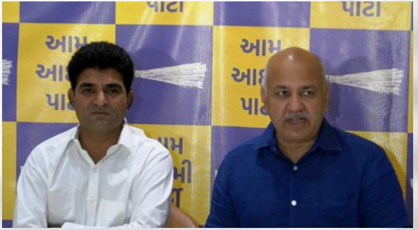 કેજરીવાલે ઇશુદાન ગઢવીને મત આપવા કરી અપીલ