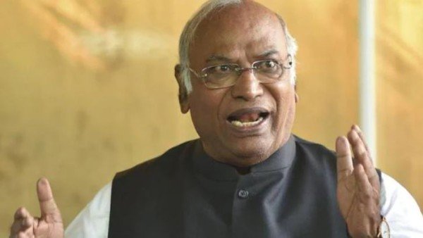 ખડગેએ શું કહ્યું હતુ?