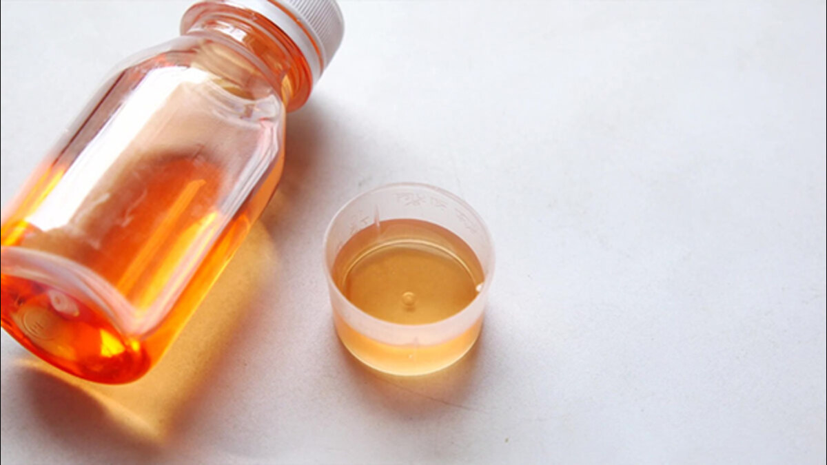 ખાંસી માટેની કફ સિરપના ઓવરડોઝથી આવી શકે છે હાર્ટ એટેક, બાળકને આપતા